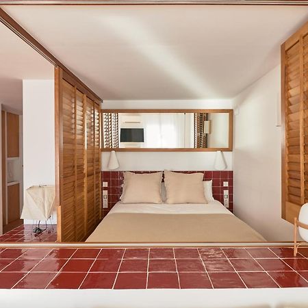 Beachfront Suite In Cadaques Center Exterior photo